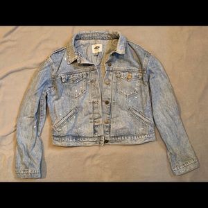 Light wash jean jacket